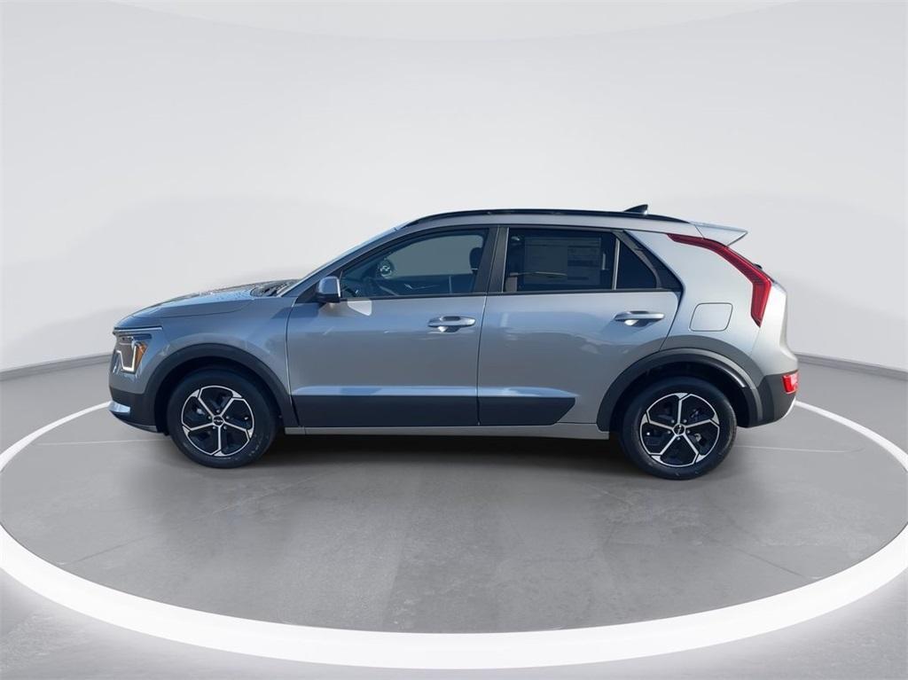 new 2025 Kia Niro car, priced at $28,045