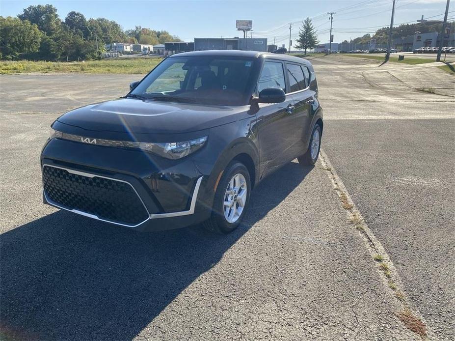 new 2025 Kia Soul car, priced at $23,935