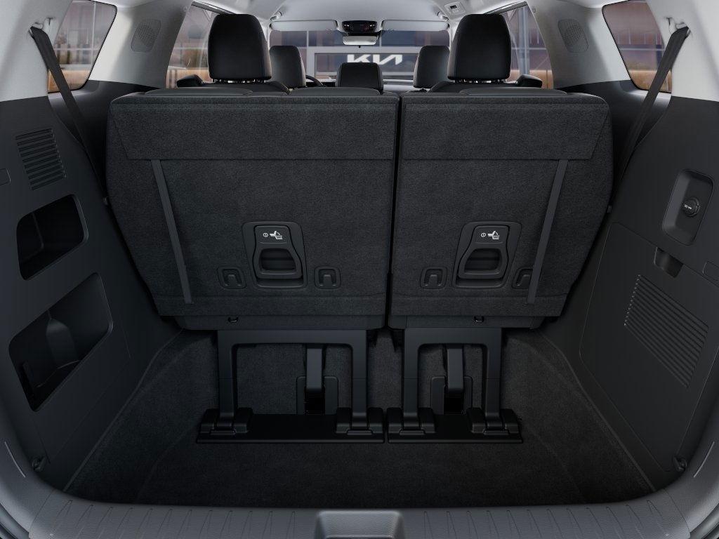 new 2025 Kia Carnival car, priced at $40,605