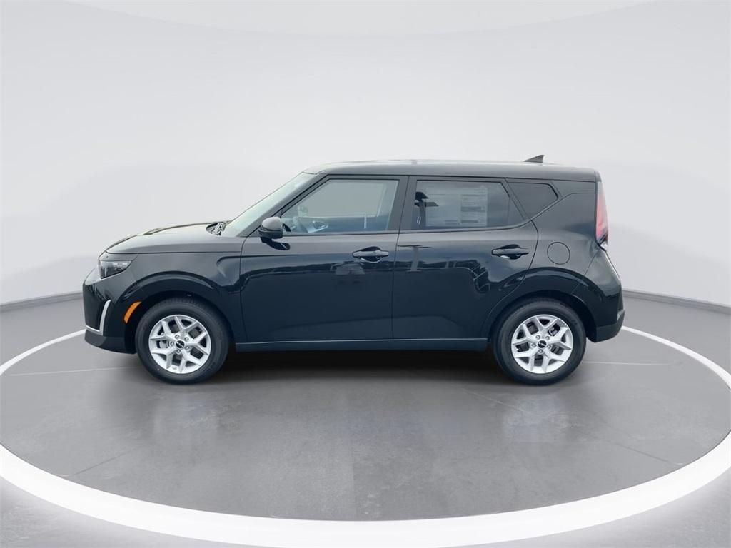 new 2025 Kia Soul car, priced at $22,605