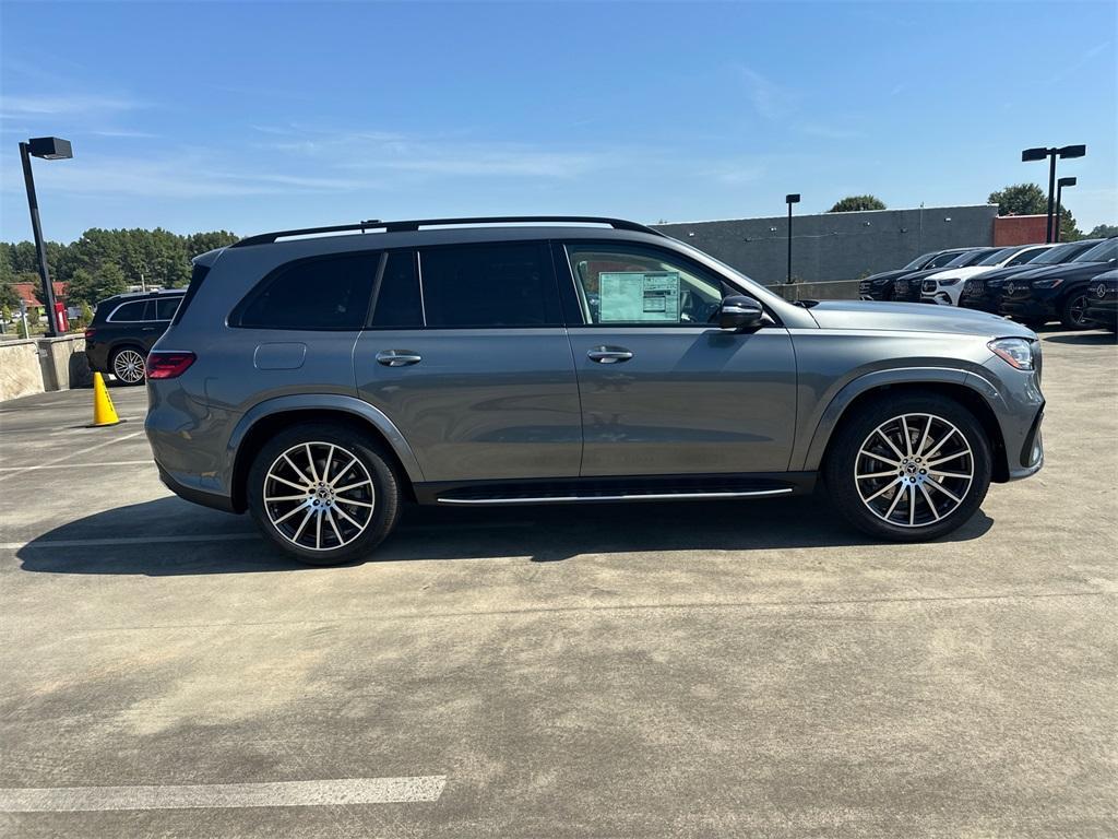 new 2026 Mercedes-Benz GLS 580 car, priced at $121,065