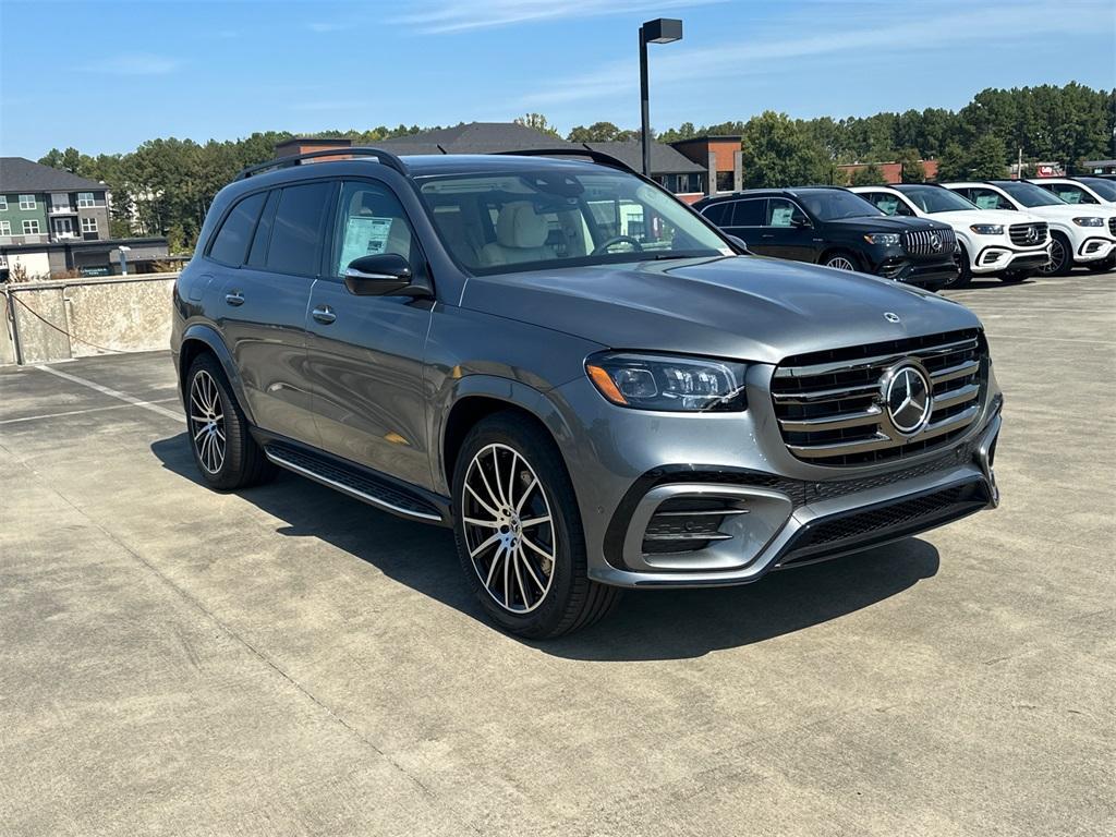 new 2026 Mercedes-Benz GLS 580 car, priced at $121,065