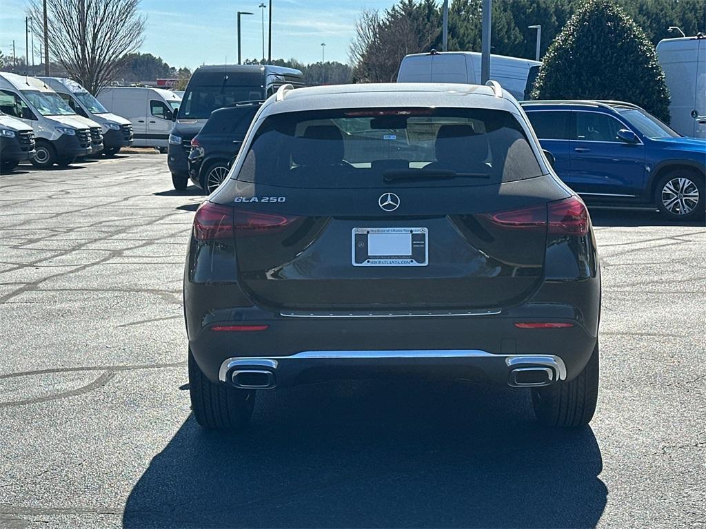new 2025 Mercedes-Benz GLA 250 car, priced at $42,250