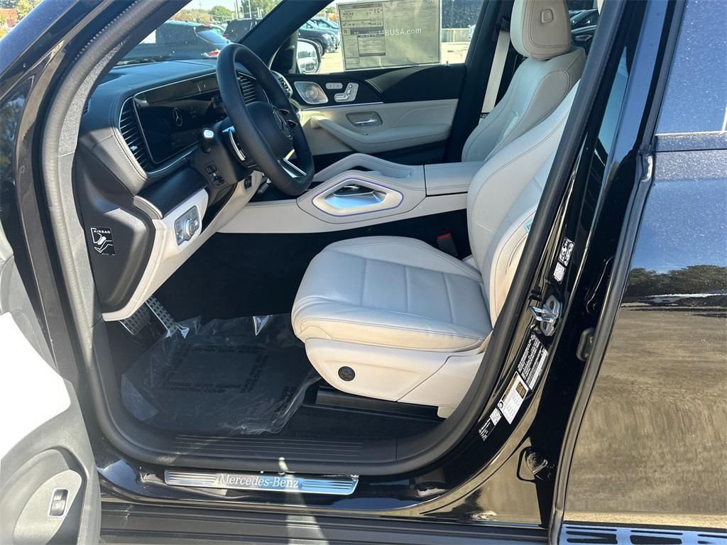 new 2026 Mercedes-Benz GLS 450 car, priced at $103,750