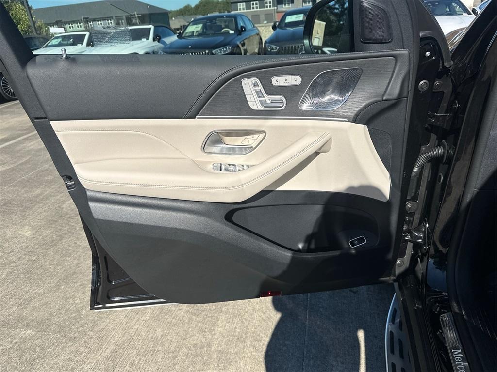 new 2026 Mercedes-Benz GLS 450 car, priced at $103,750