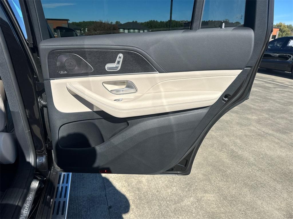new 2026 Mercedes-Benz GLS 450 car, priced at $103,750