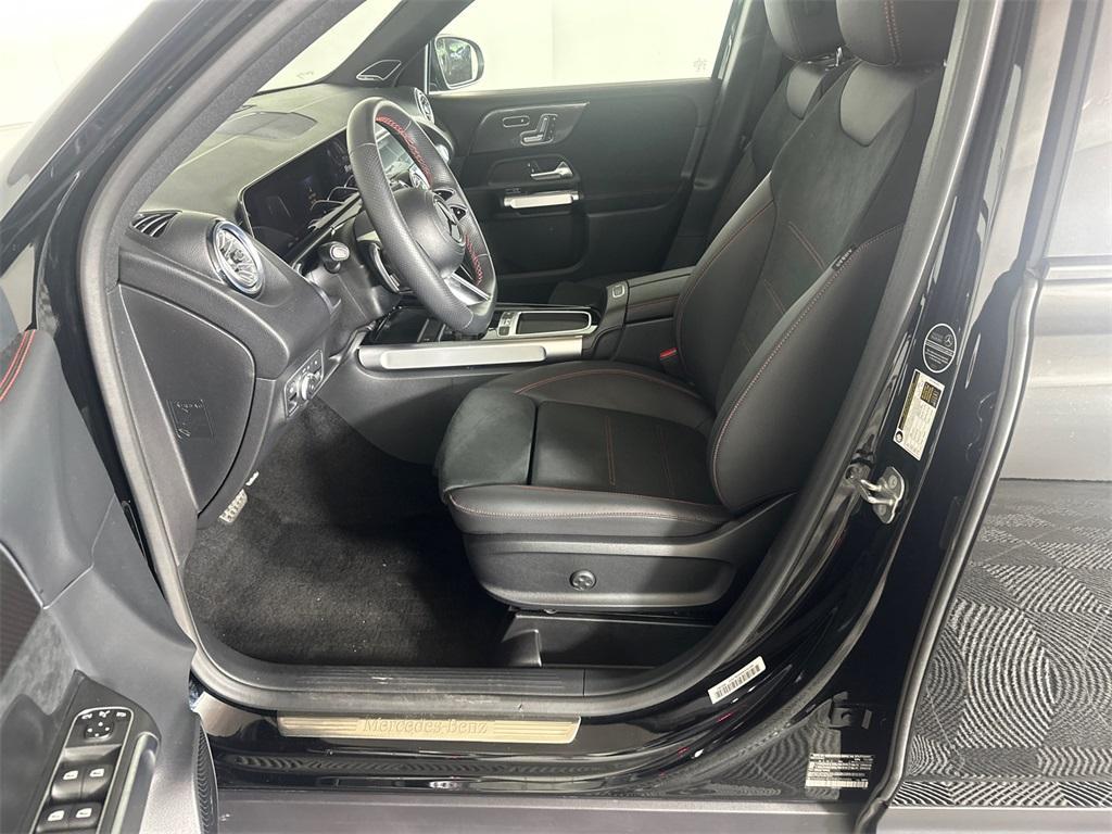 used 2024 Mercedes-Benz GLB 250 car, priced at $42,347