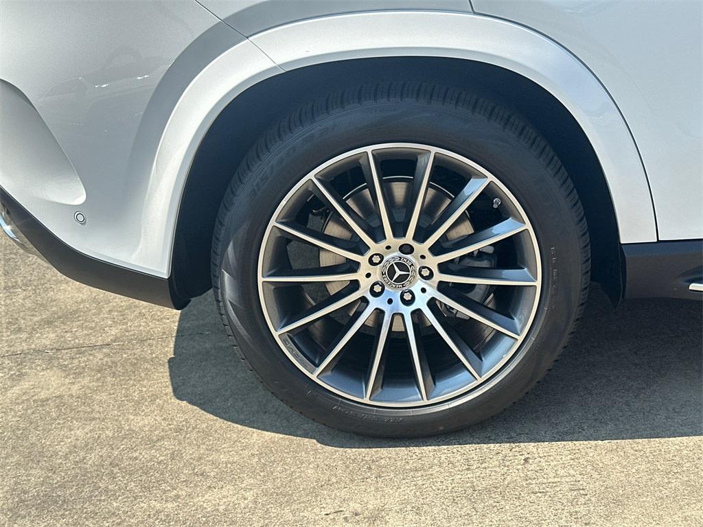 new 2026 Mercedes-Benz GLE 450 car, priced at $82,890