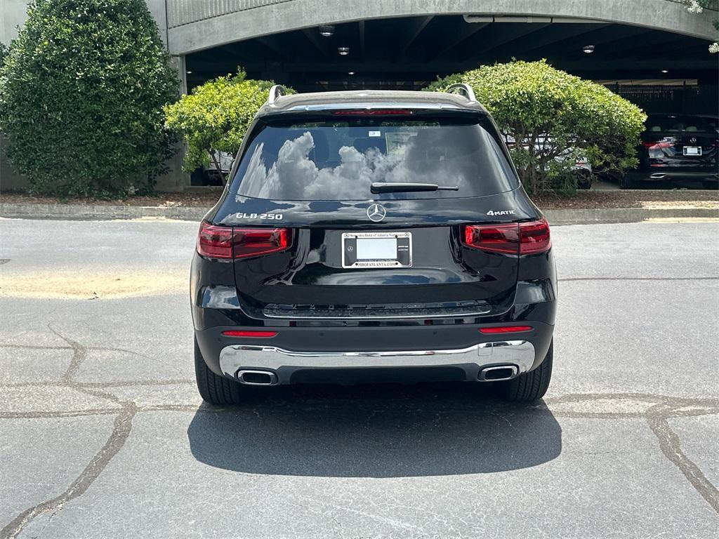 new 2025 Mercedes-Benz GLB 250 car, priced at $53,080