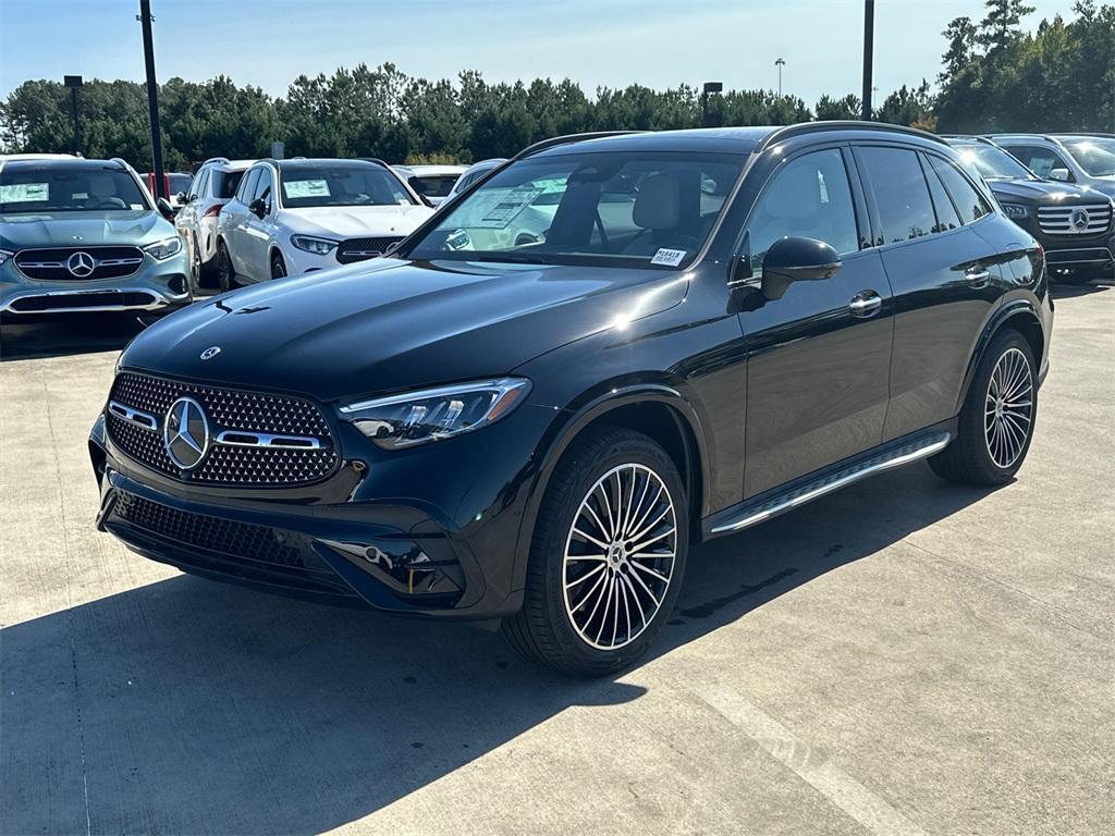 new 2025 Mercedes-Benz GLC 350e car, priced at $70,820