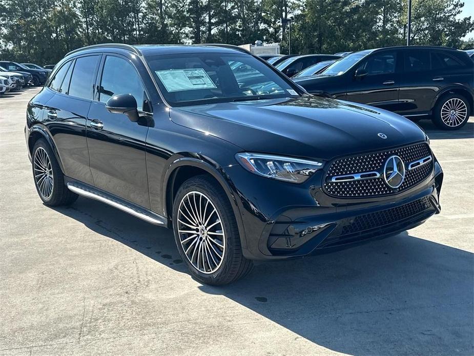 new 2025 Mercedes-Benz GLC 350e car, priced at $70,820