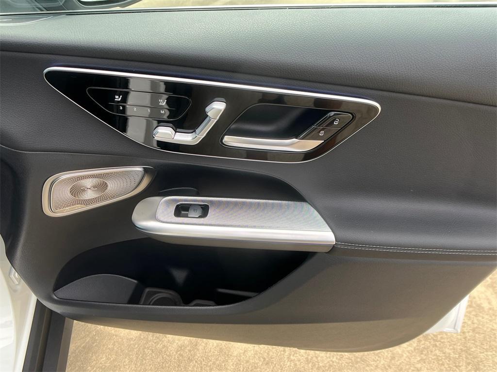 new 2026 Mercedes-Benz GLC 300 car, priced at $57,605
