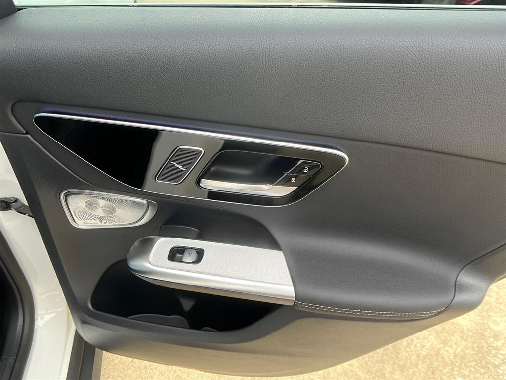 new 2026 Mercedes-Benz GLC 300 car, priced at $57,605