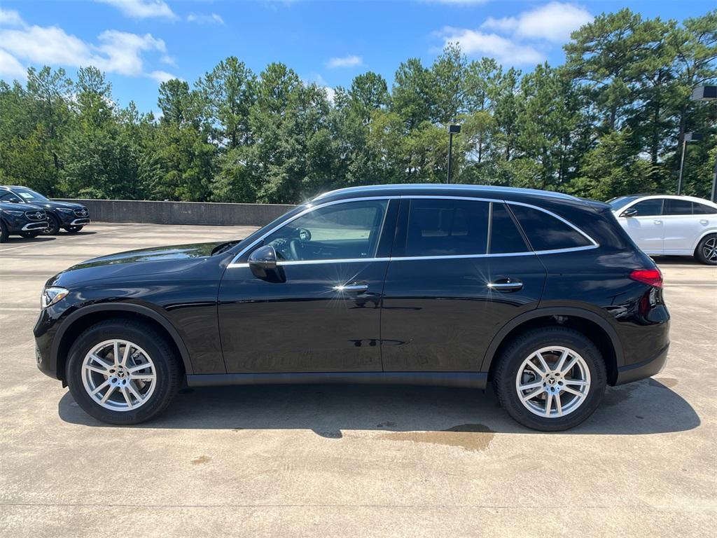 new 2025 Mercedes-Benz GLC 300 car, priced at $53,085
