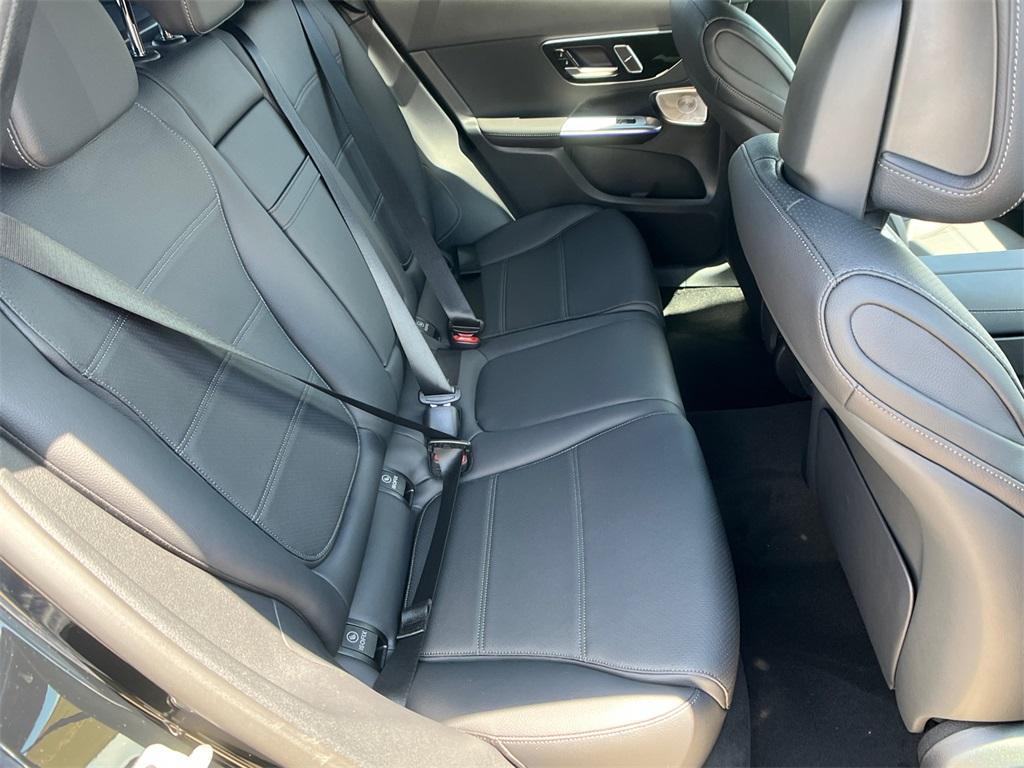 new 2025 Mercedes-Benz GLC 300 car, priced at $53,085