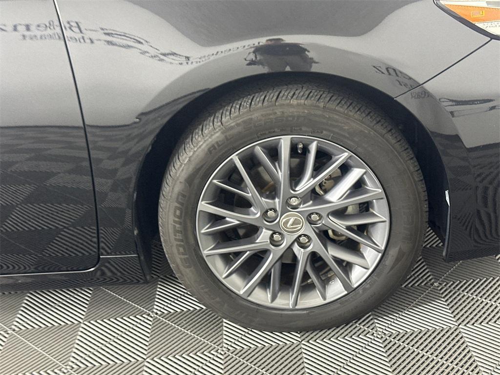 used 2018 Lexus ES 350 car, priced at $25,942