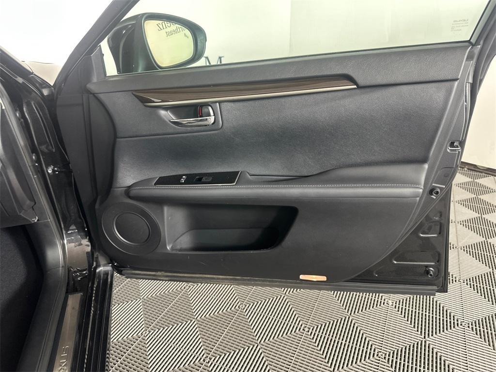 used 2018 Lexus ES 350 car, priced at $25,942