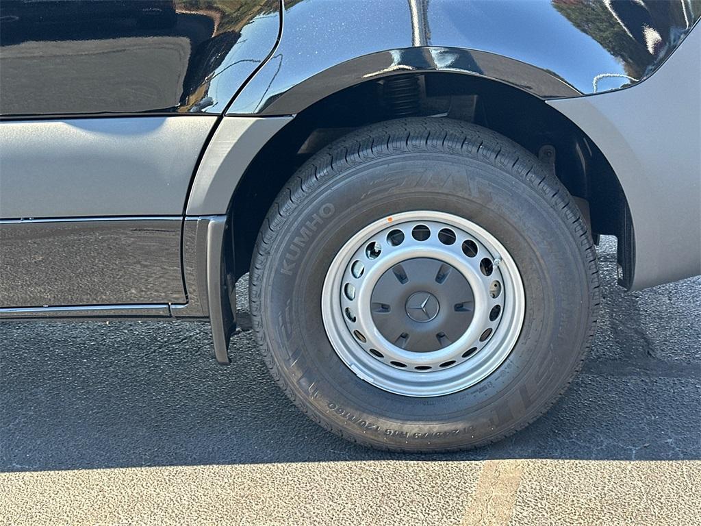 new 2026 Mercedes-Benz Sprinter 2500 car, priced at $78,122