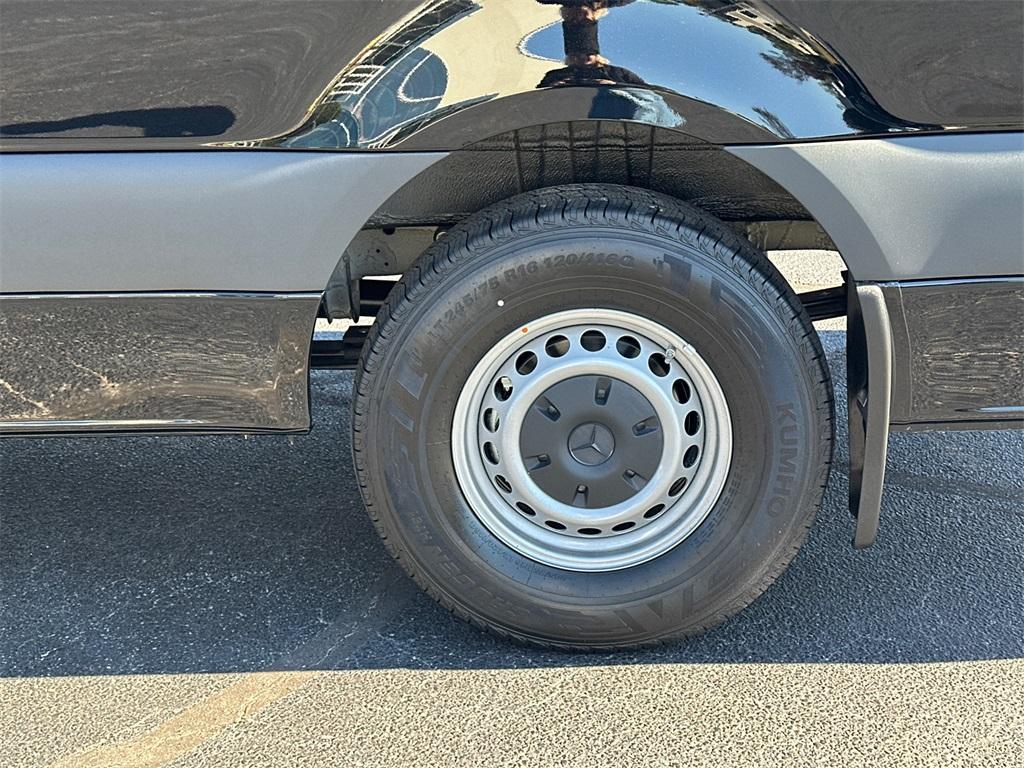 new 2026 Mercedes-Benz Sprinter 2500 car, priced at $78,122