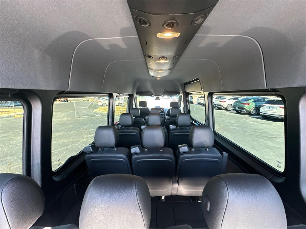 new 2026 Mercedes-Benz Sprinter 2500 car, priced at $78,122