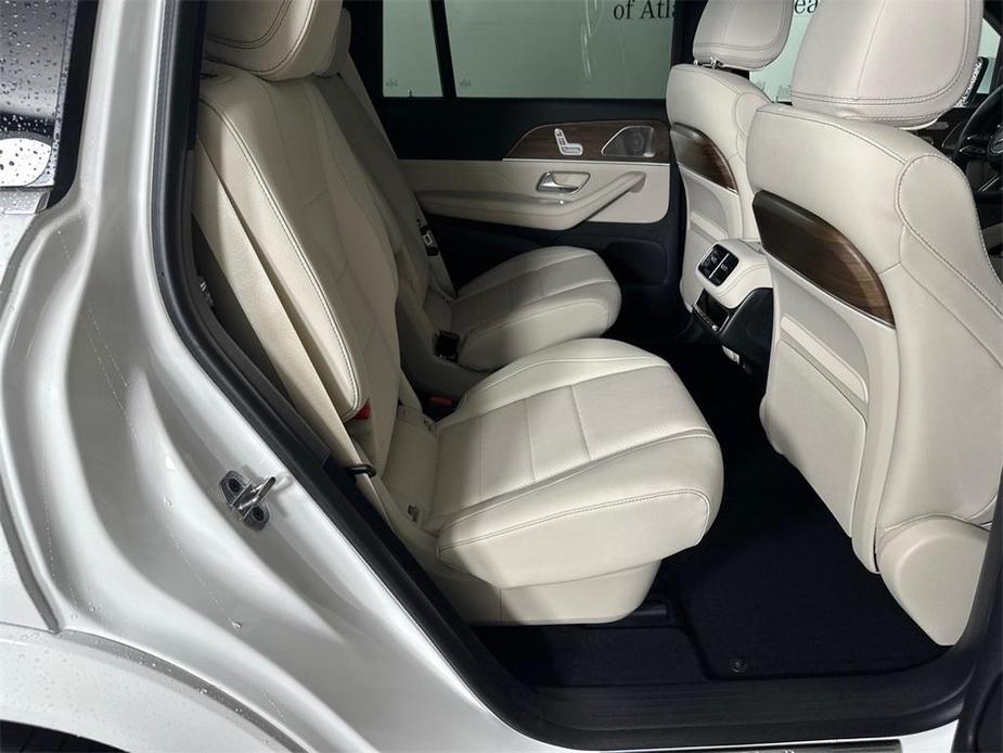 new 2025 Mercedes-Benz GLS 450 car, priced at $99,275