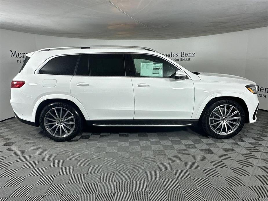 new 2025 Mercedes-Benz GLS 450 car, priced at $99,275