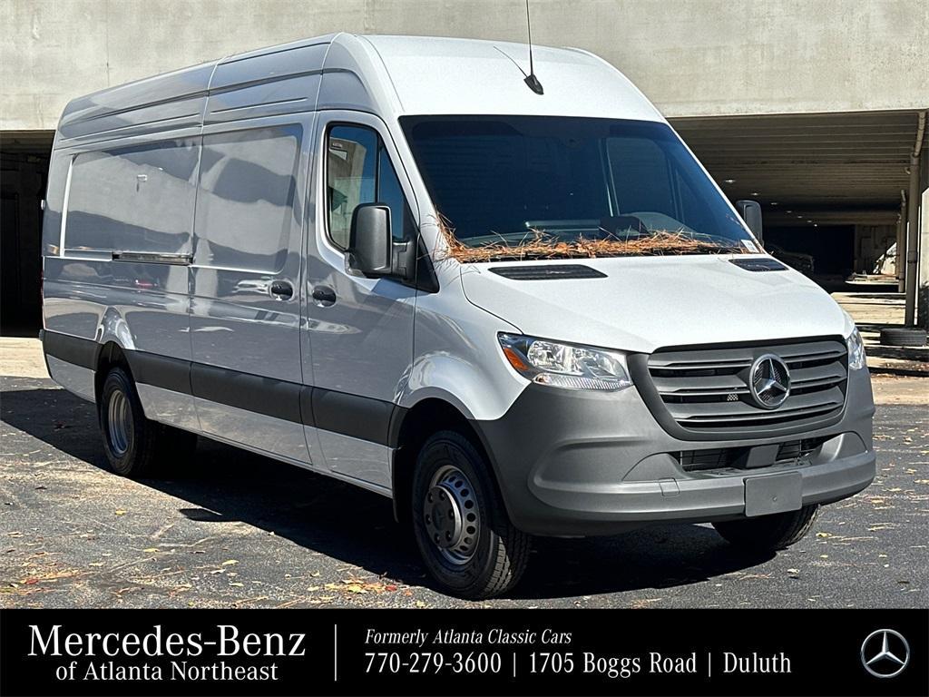 new 2025 Mercedes-Benz Sprinter 3500XD car, priced at $75,171