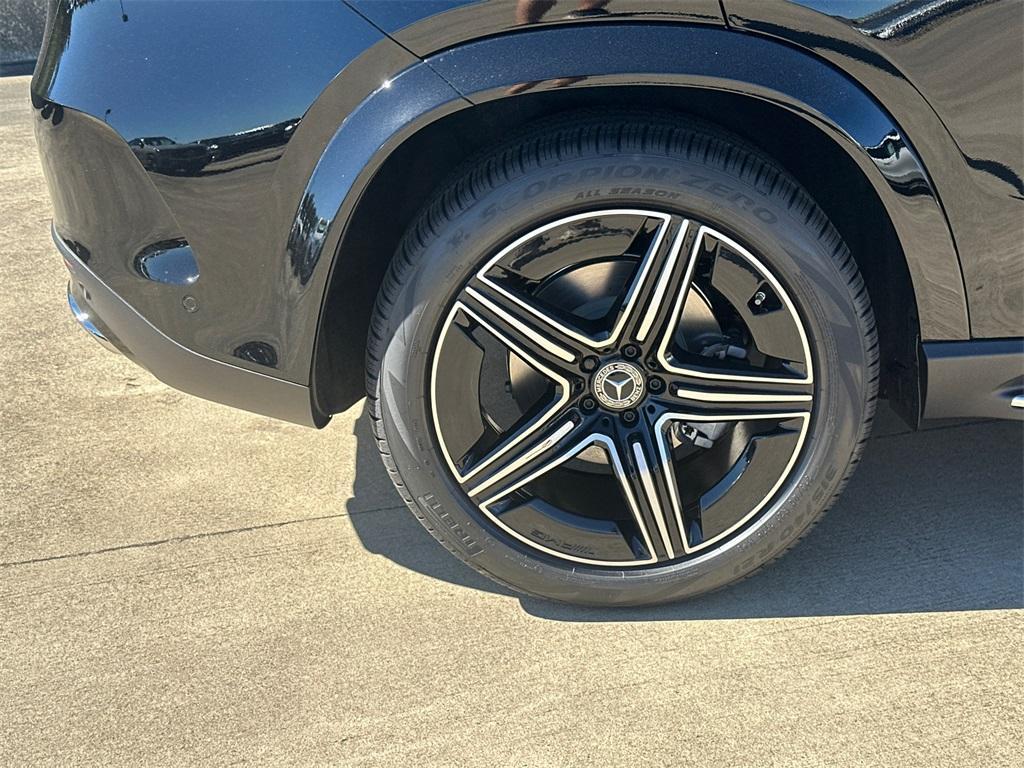 new 2026 Mercedes-Benz GLE 450 car, priced at $83,115