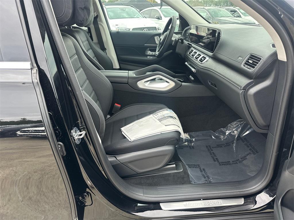 new 2026 Mercedes-Benz GLS 450 car, priced at $97,655