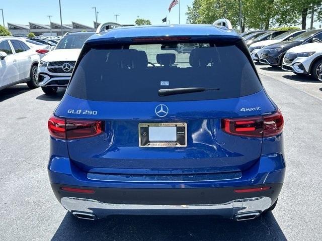 new 2024 Mercedes-Benz GLB 250 car, priced at $52,675