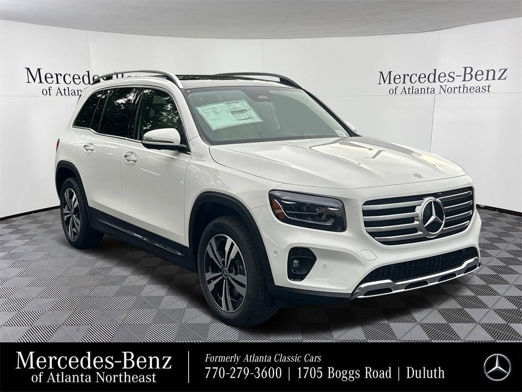 new 2025 Mercedes-Benz GLB 250 car, priced at $52,715