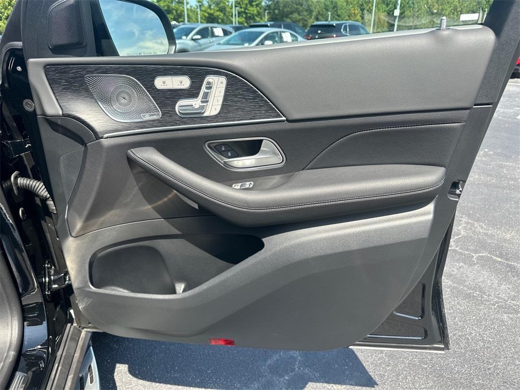 used 2025 Mercedes-Benz GLE 450e car, priced at $71,753