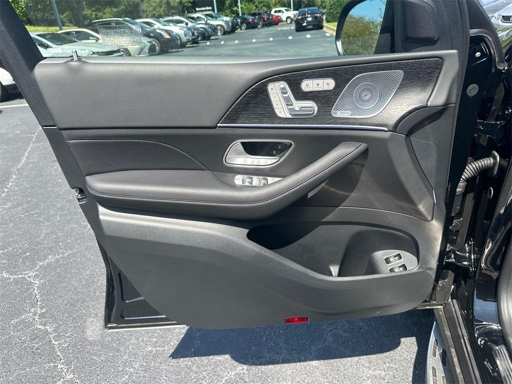 used 2025 Mercedes-Benz GLE 450e car, priced at $71,753