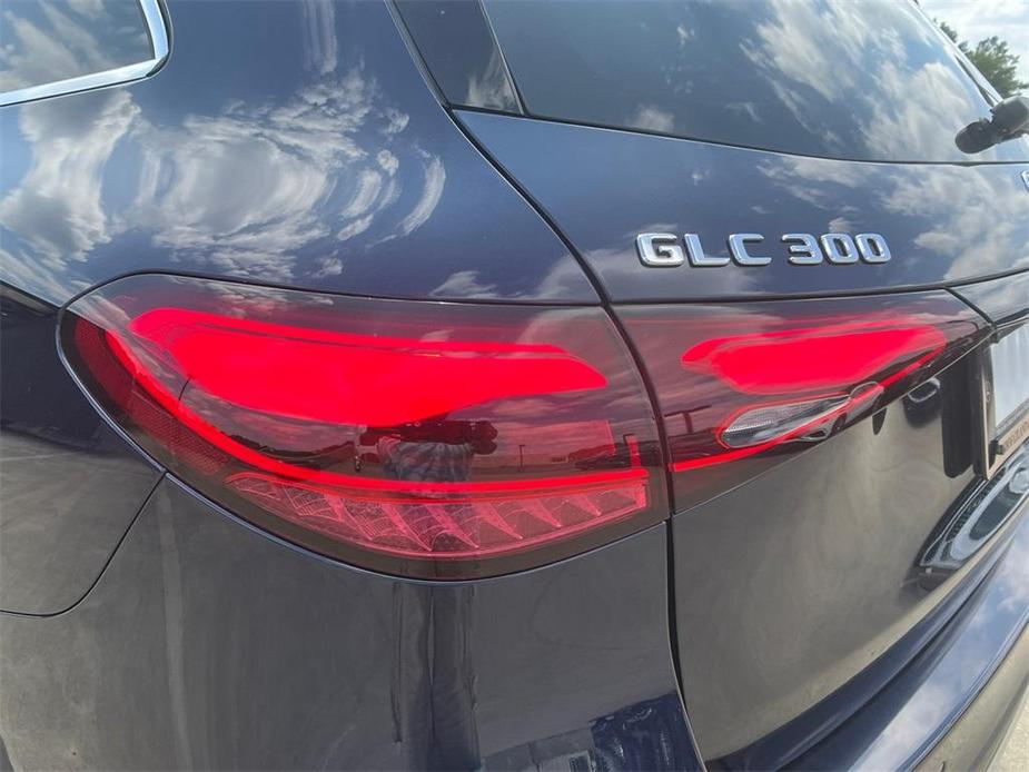 new 2024 Mercedes-Benz GLC 300 car, priced at $52,495