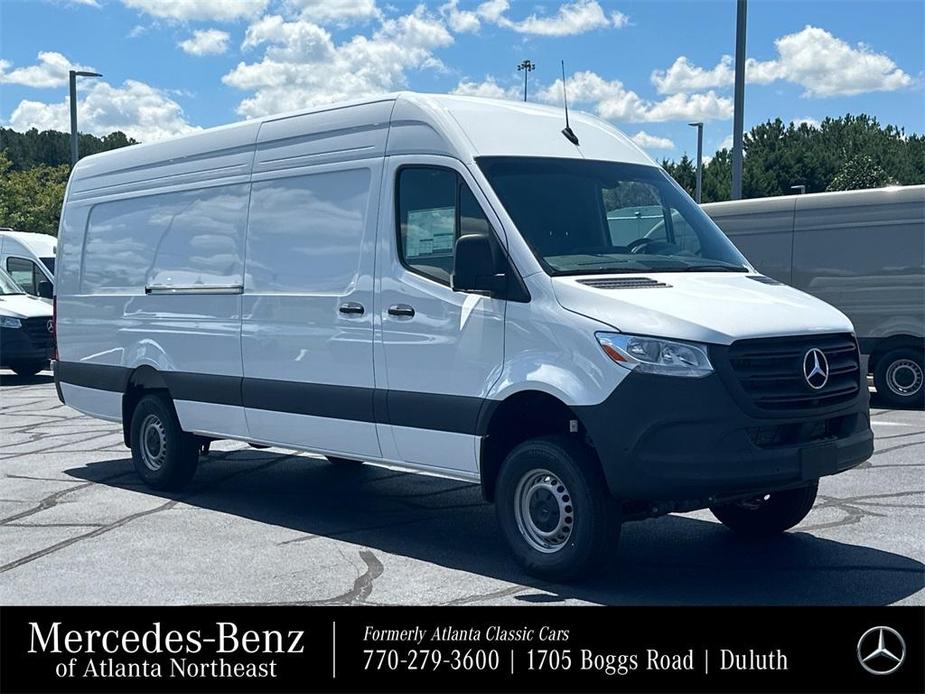 new 2024 Mercedes-Benz Sprinter 2500 car, priced at $75,406