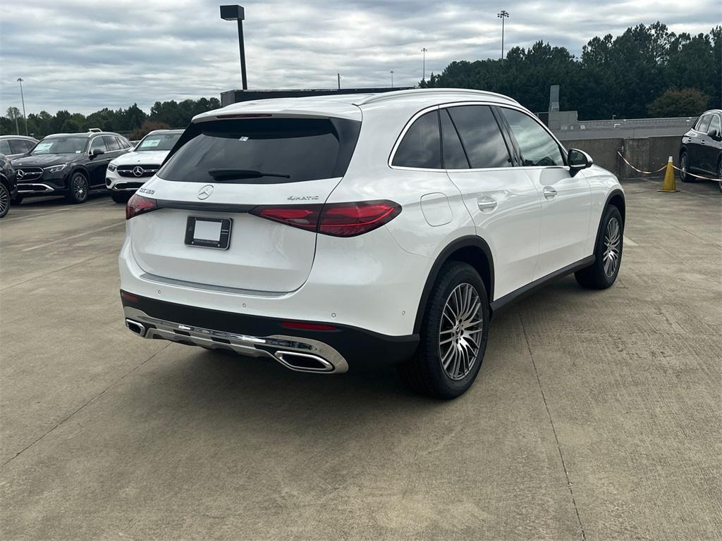 new 2026 Mercedes-Benz GLC 300 car, priced at $61,605