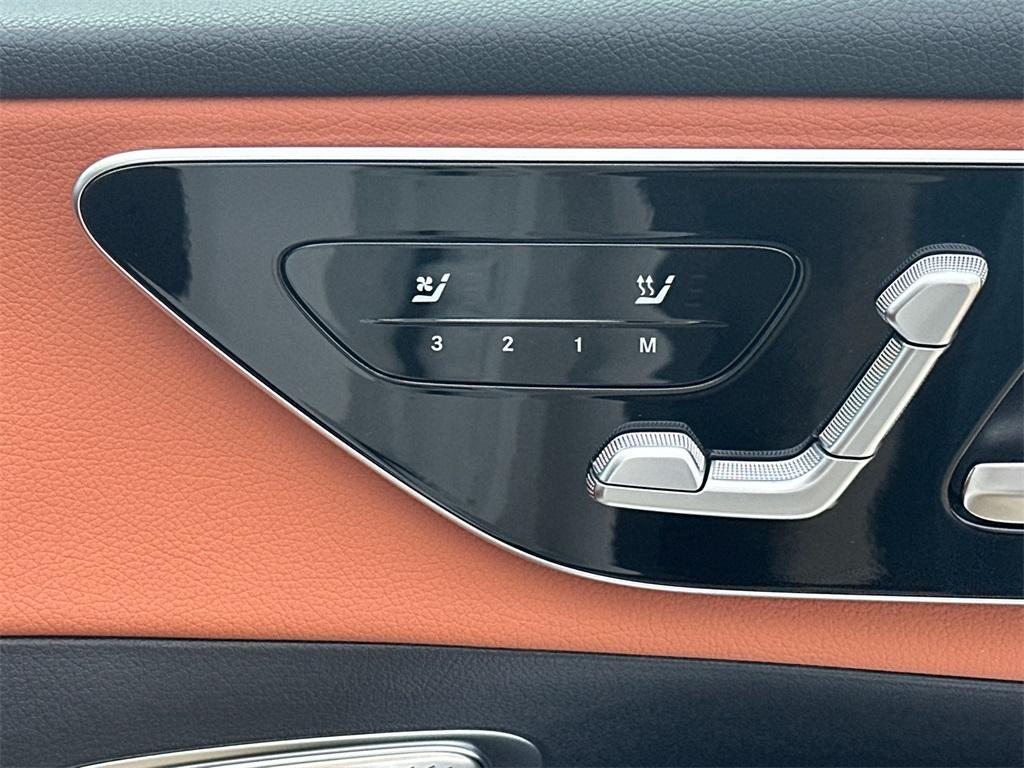 new 2026 Mercedes-Benz GLC 300 car, priced at $61,605