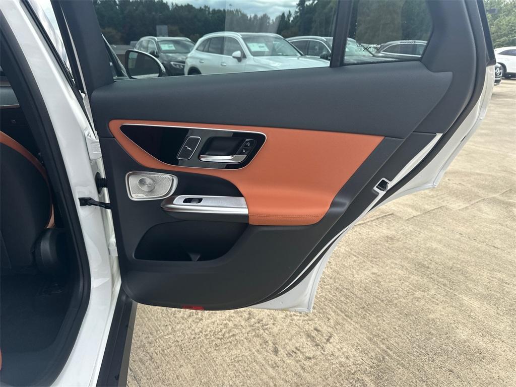 new 2026 Mercedes-Benz GLC 300 car, priced at $61,605