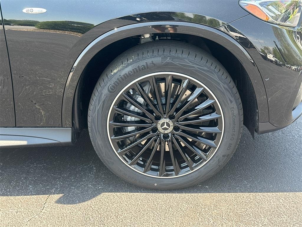 new 2025 Mercedes-Benz GLC 350e car, priced at $70,680