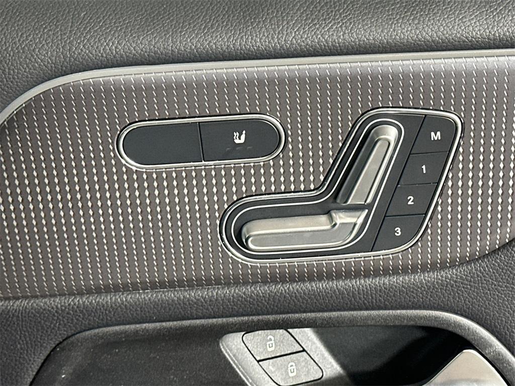 used 2023 Mercedes-Benz GLB 250 car, priced at $39,837