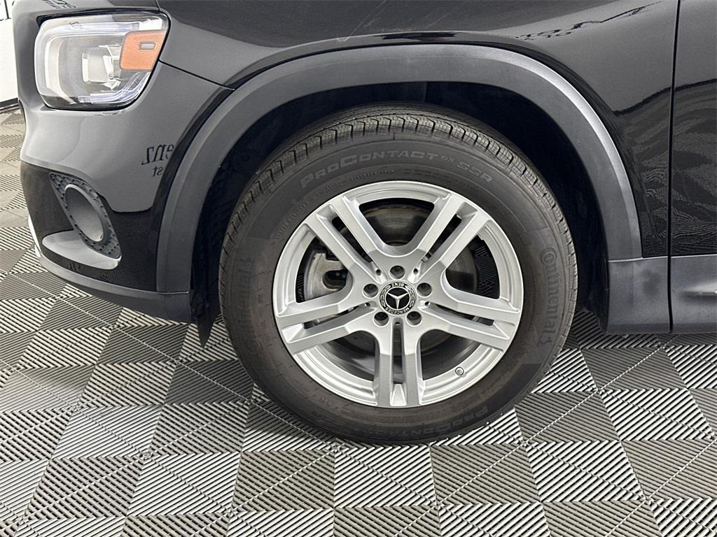 used 2023 Mercedes-Benz GLB 250 car, priced at $39,837