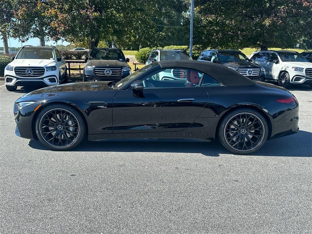 new 2025 Mercedes-Benz AMG SL 43 car, priced at $122,510