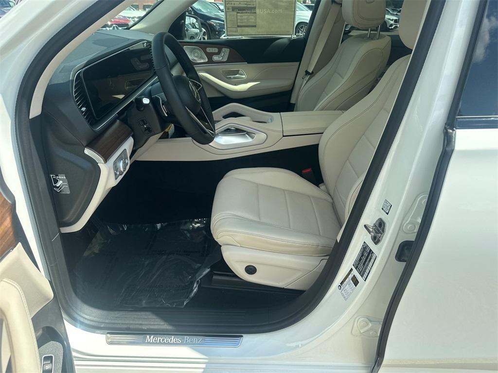 new 2025 Mercedes-Benz GLE 350 car, priced at $73,265