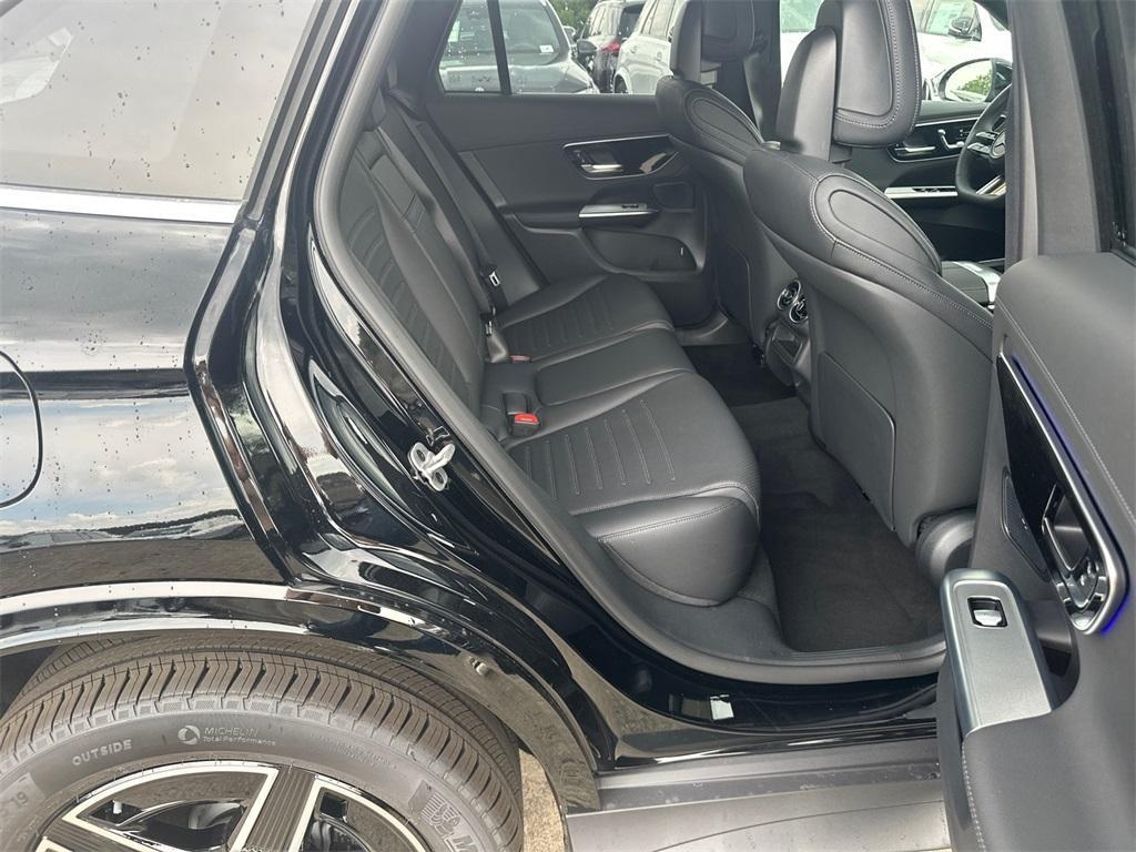 new 2025 Mercedes-Benz GLC 300 car, priced at $55,835