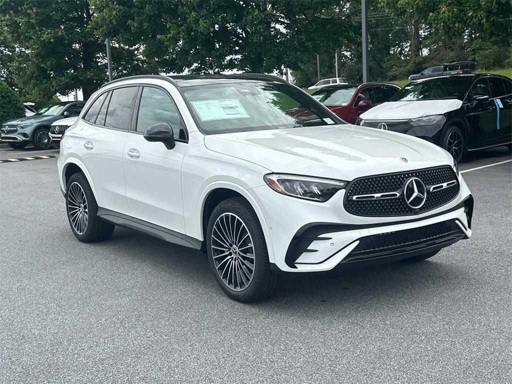 new 2025 Mercedes-Benz GLC 300 car, priced at $63,335