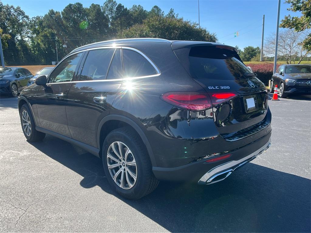 new 2025 Mercedes-Benz GLC 300 car, priced at $54,665