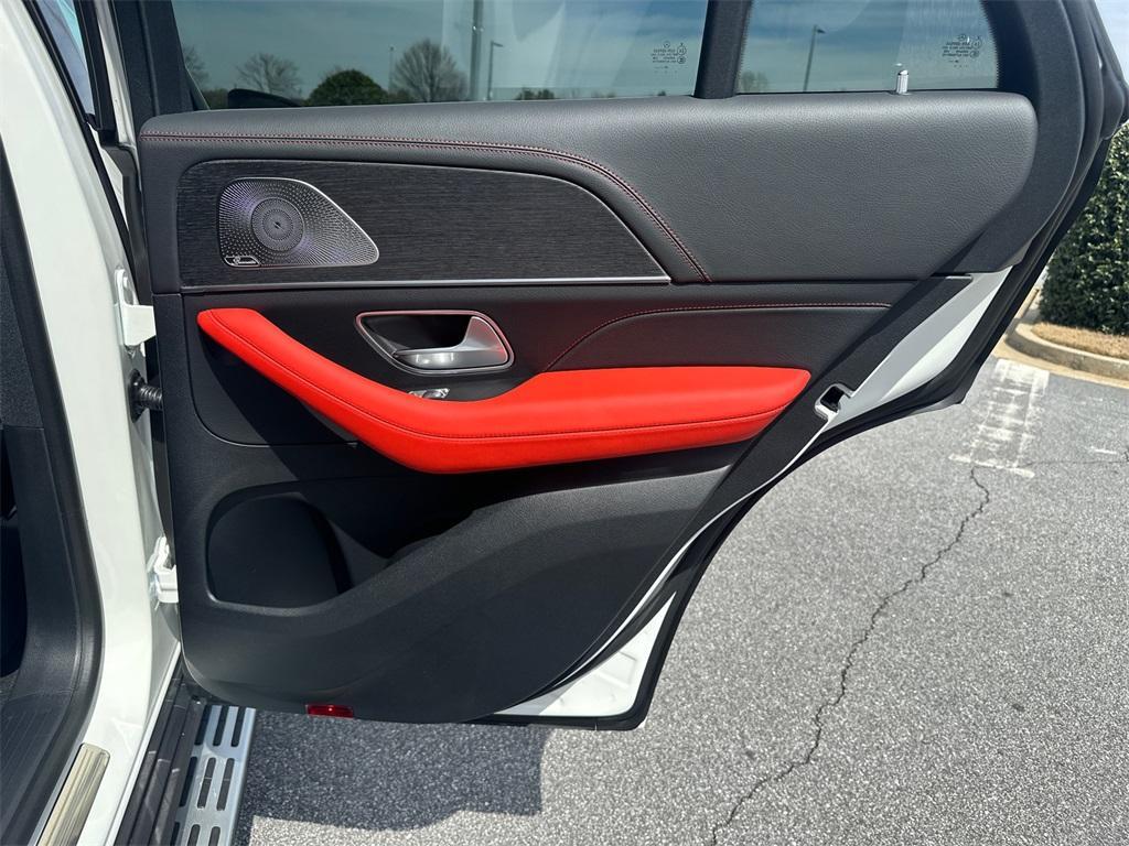new 2025 Mercedes-Benz AMG GLE 53 car, priced at $100,770