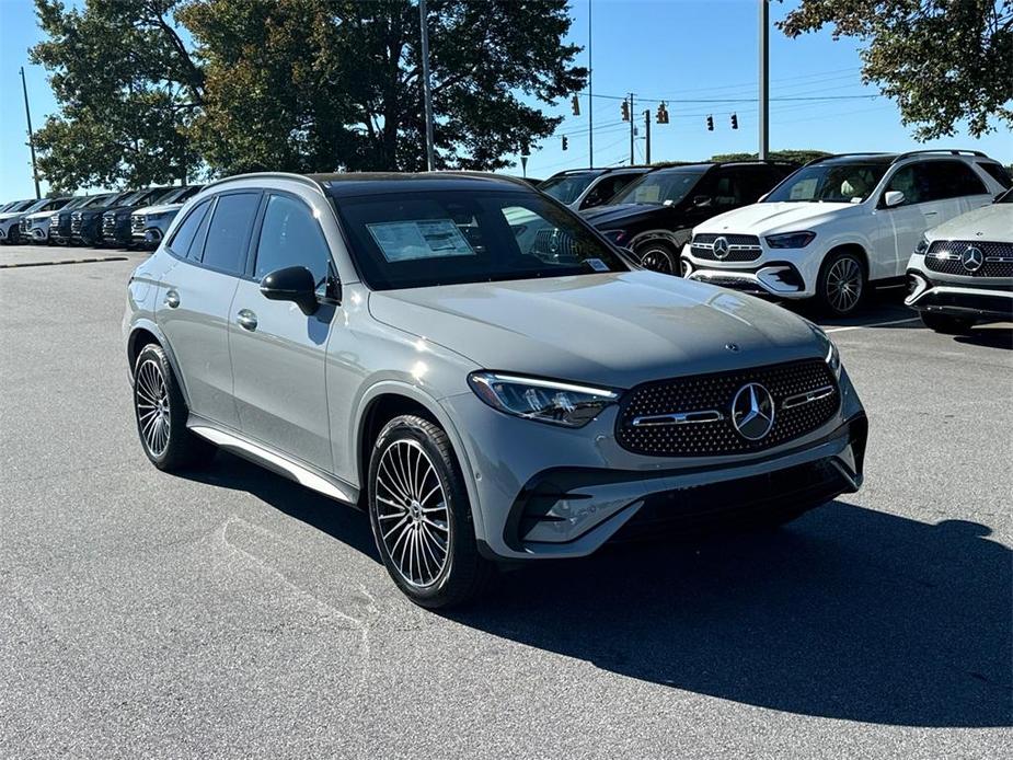 new 2025 Mercedes-Benz GLC 350e car, priced at $72,200