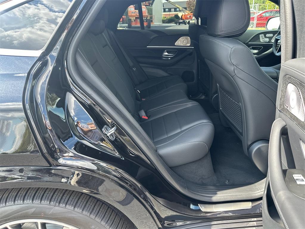 new 2026 Mercedes-Benz GLE 450 car, priced at $84,380