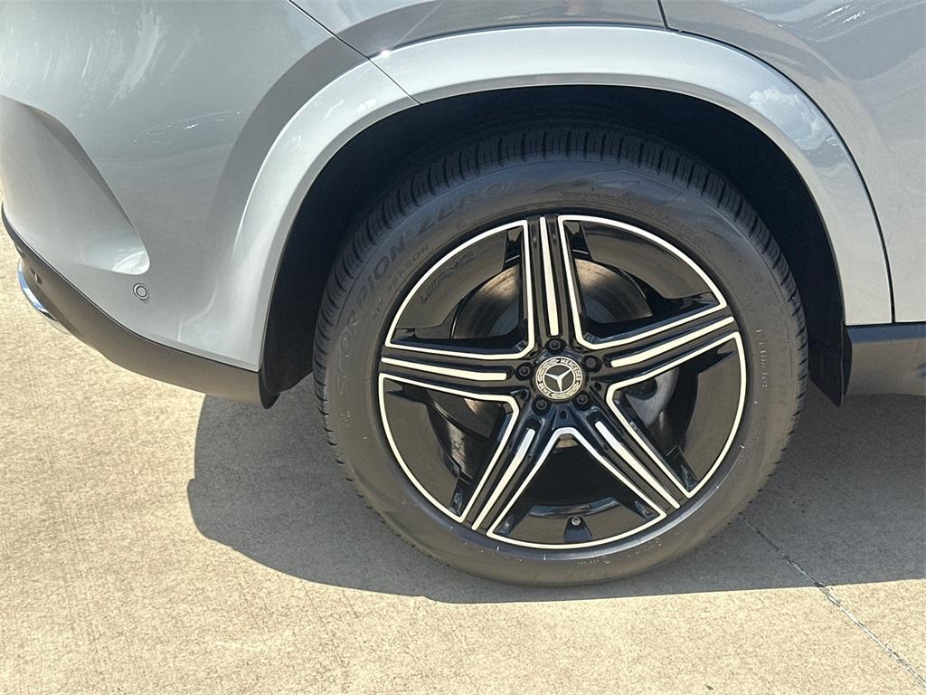 new 2025 Mercedes-Benz GLE 450e car, priced at $85,730